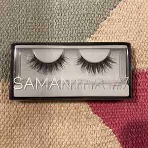Huda Beauty Samantha #7 False eyelashes